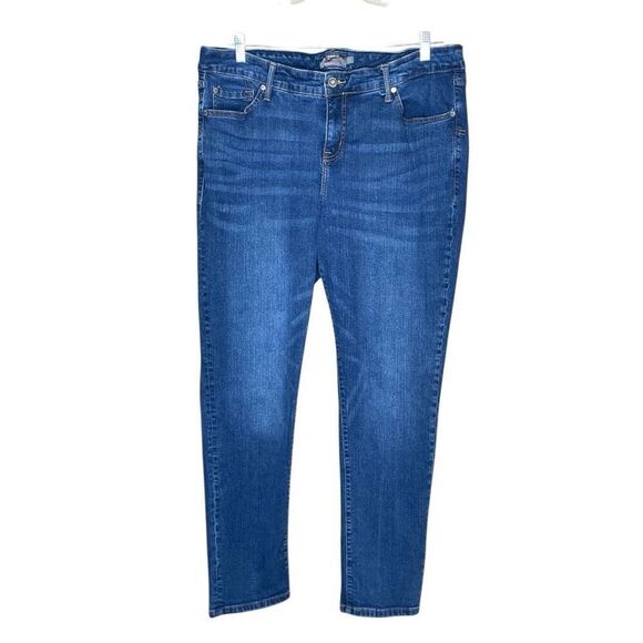 Torrid Boyfriend Straight Medium Wash Jeans Size 18T - Picture 1 of 8